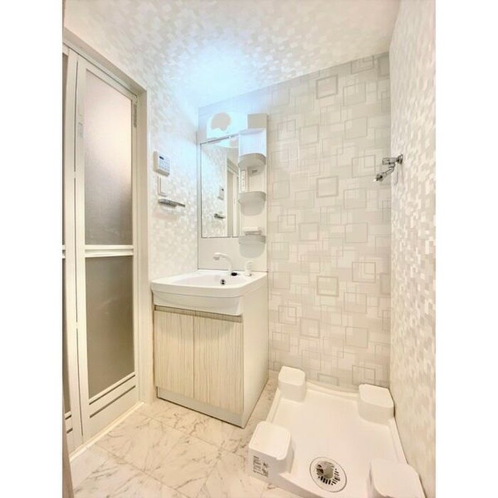 物件内観写真17　(洗濯機置場)