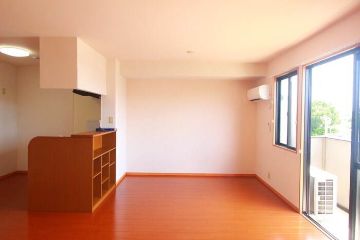 物件内観写真18　(居室)