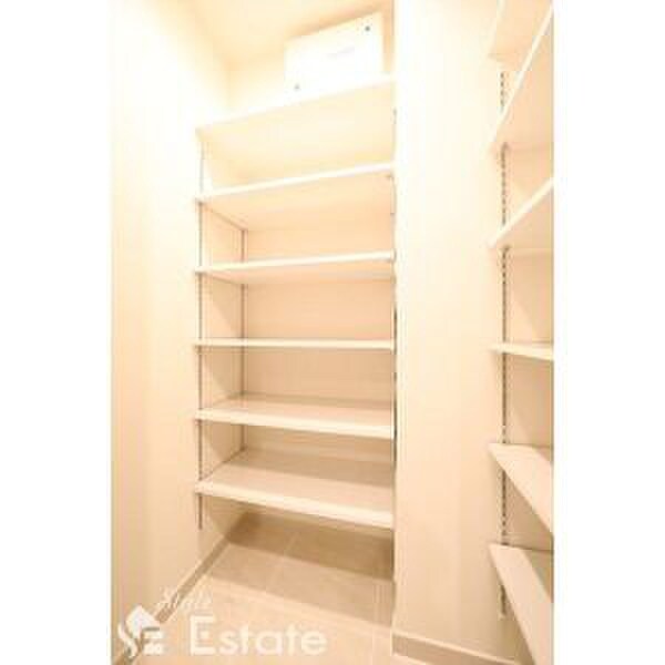 物件内観写真17　(靴箱)