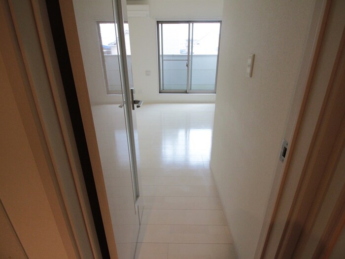 物件内観写真7　(廊下)
