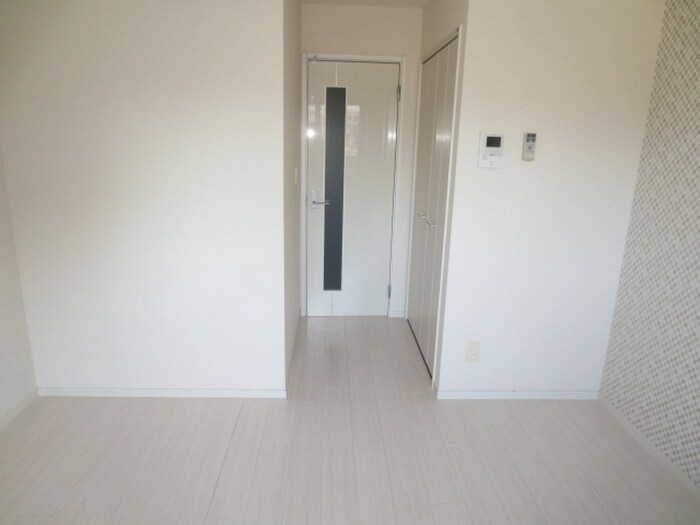 物件内観写真13　(居室)