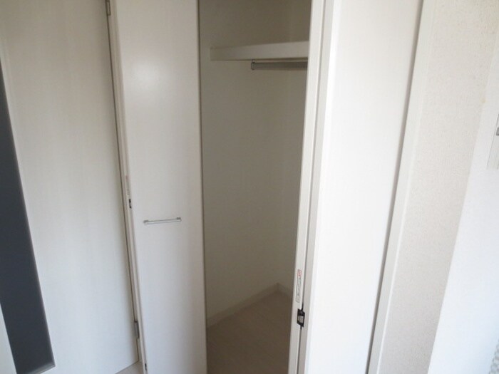 物件内観写真15　(収納)