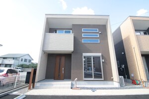 カルテット　Ｂ棟外観写真