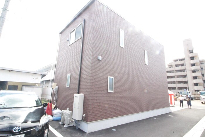 物件外観写真3　(外観写真)