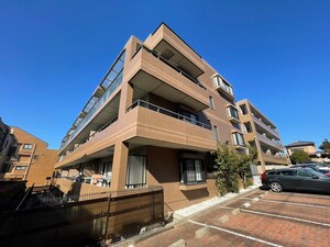 ビラ三秀山中外観写真