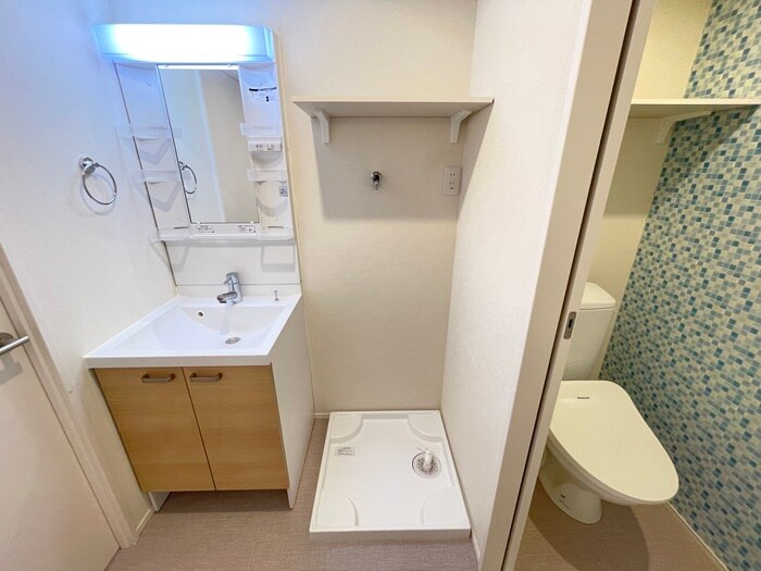 物件内観写真15　(洗濯機置場)