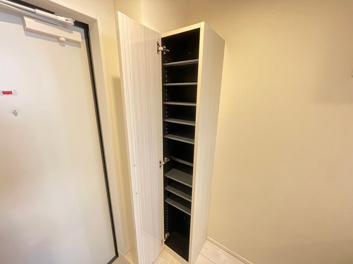 物件内観写真18　(靴箱)