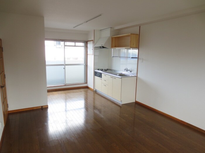 物件内観写真11　(居室)