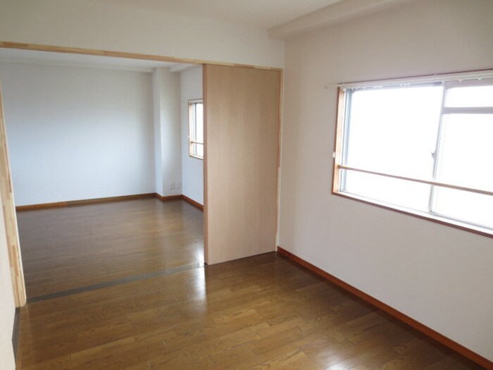 物件内観写真22　(居室)