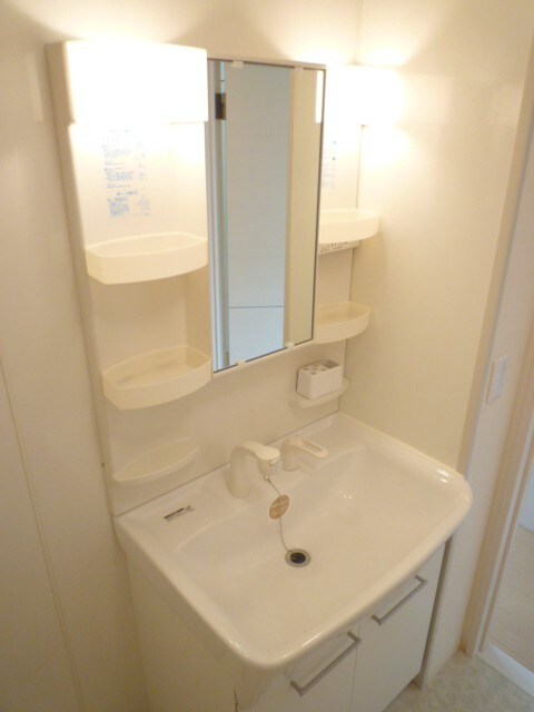 物件内観写真10　(洗面)