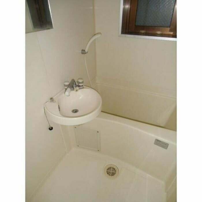 物件内観写真13　(バス／シャワールーム等)