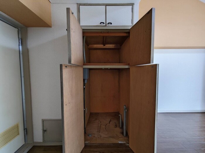 物件内観写真11　(収納)