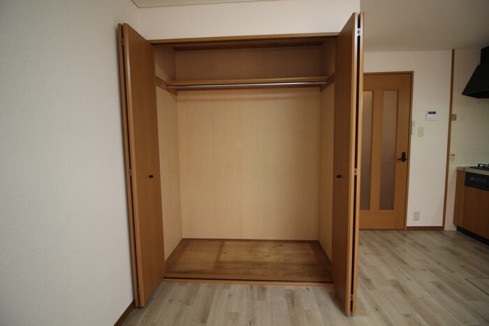 物件内観写真9　(収納)