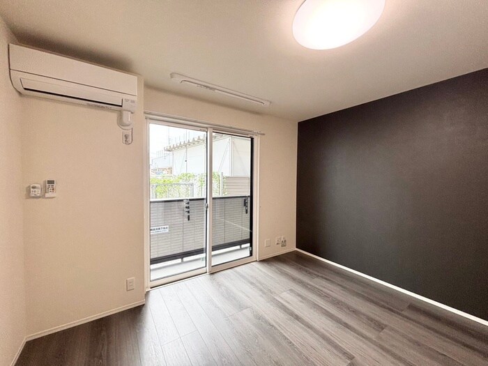 物件内観写真19　(居室)