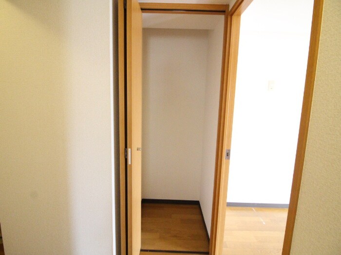 物件内観写真21　(収納)