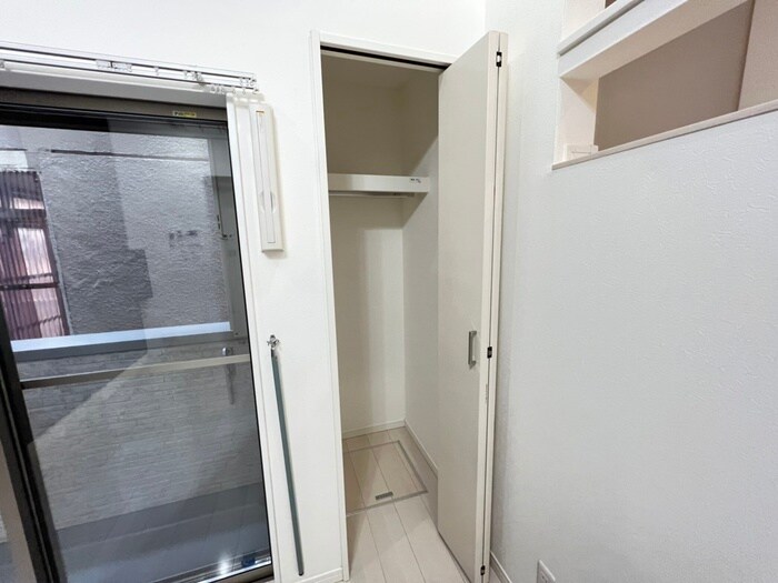 物件内観写真9　(収納)