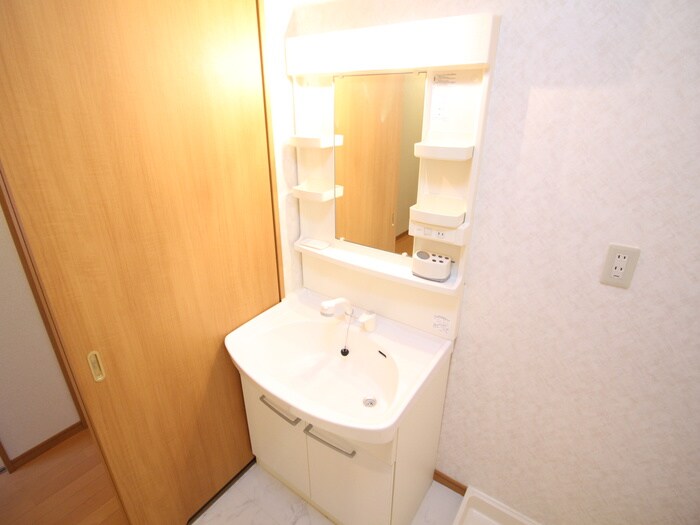 物件内観写真13　(洗面)