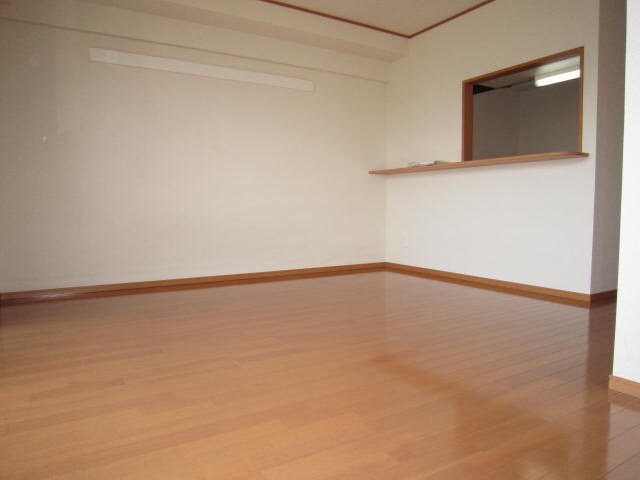 物件内観写真13　(居室)