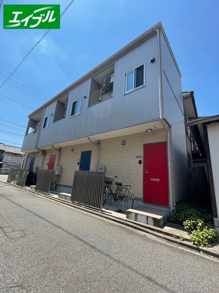 Quatre Portes外観写真