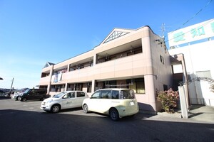 サン・ピエ－ル青山外観写真