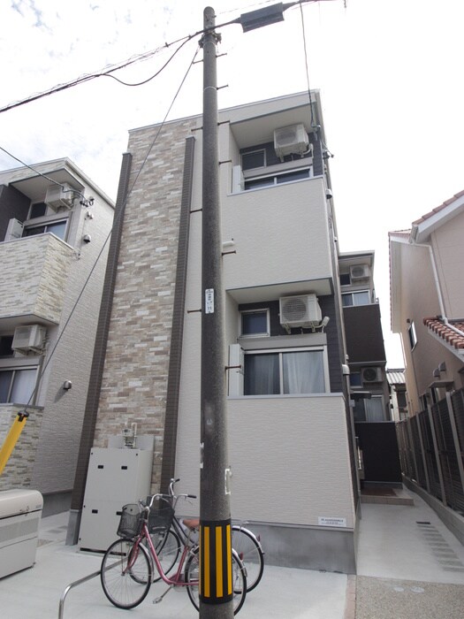 物件外観写真2　(外観写真)