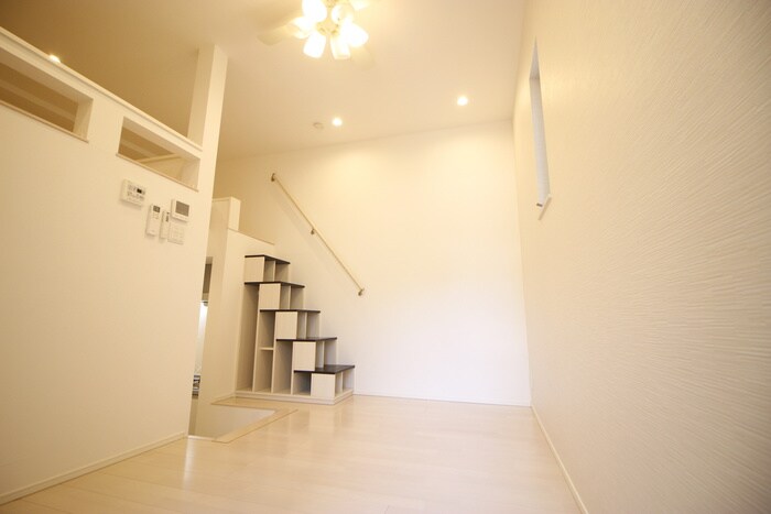 物件内観写真8　(居室)