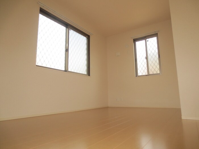 物件内観写真11　(居室)