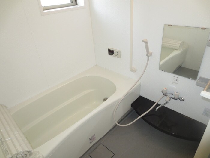 物件内観写真12　(バス／シャワールーム等)