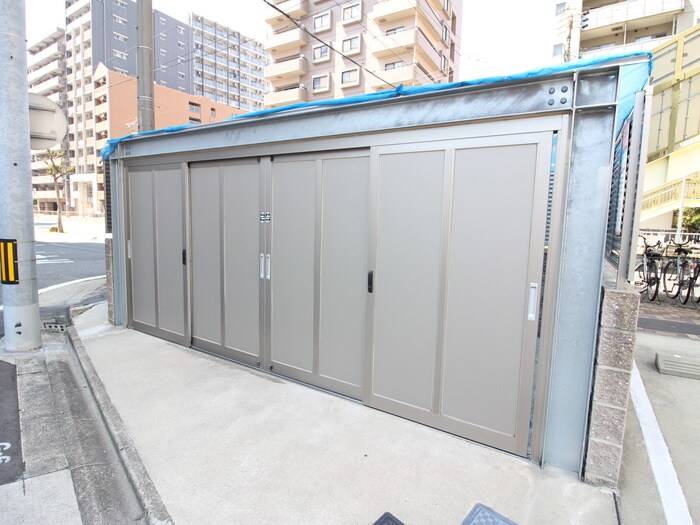 物件外観写真4　(建物設備)