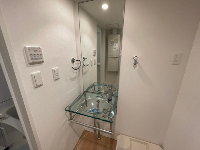 物件内観写真13　(洗面)