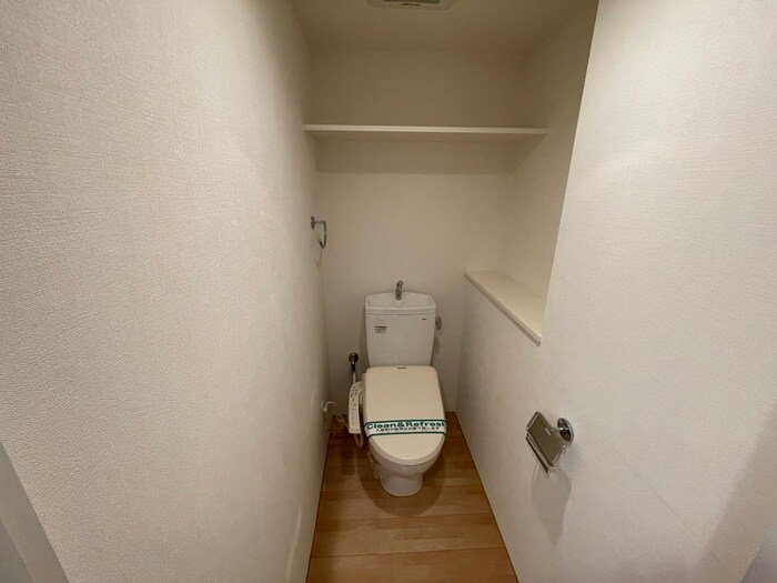 物件内観写真15　(トイレ)