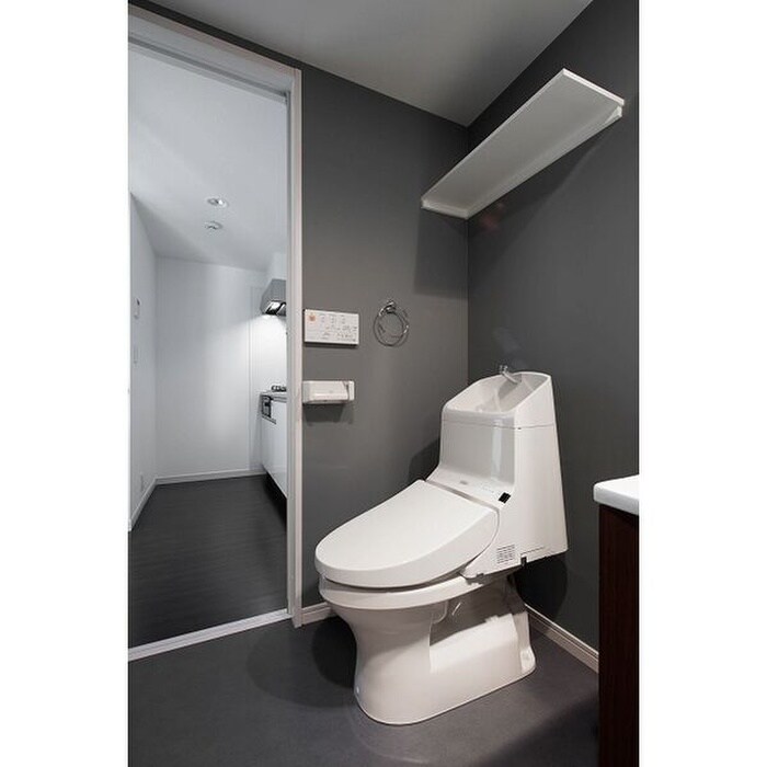 物件内観写真11　(トイレ)