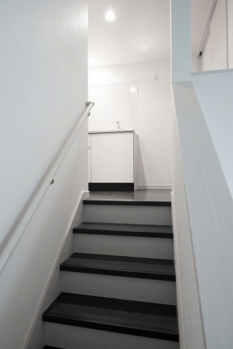 物件内観写真20　(廊下)