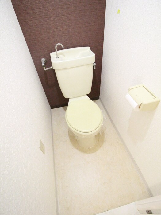 物件内観写真15　(トイレ)