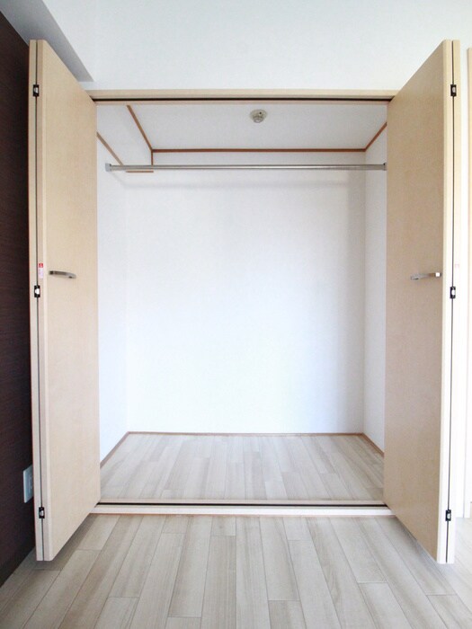 物件内観写真16　(収納)