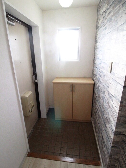 物件内観写真20　(玄関)