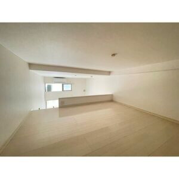 物件内観写真14　(ロフト)