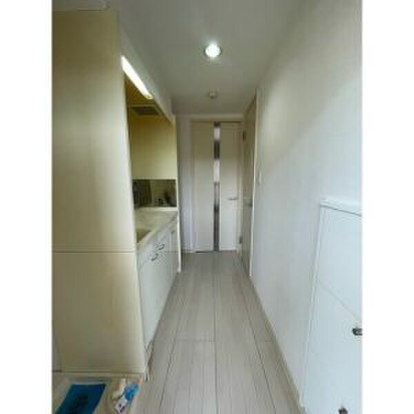 物件内観写真15　(廊下)