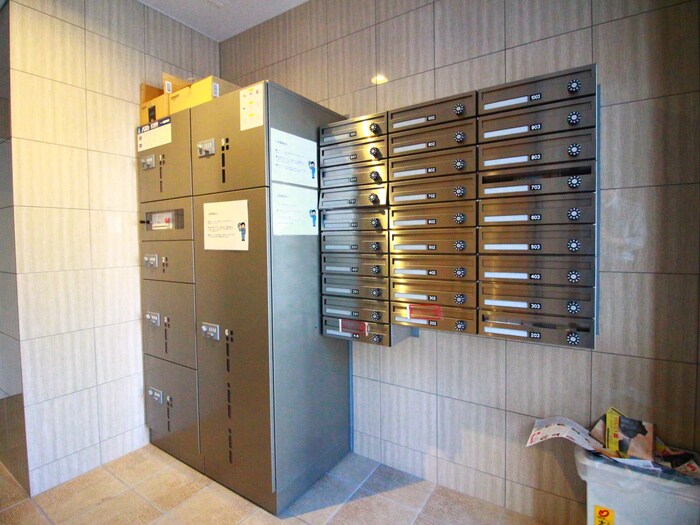 物件外観写真4　(建物設備)