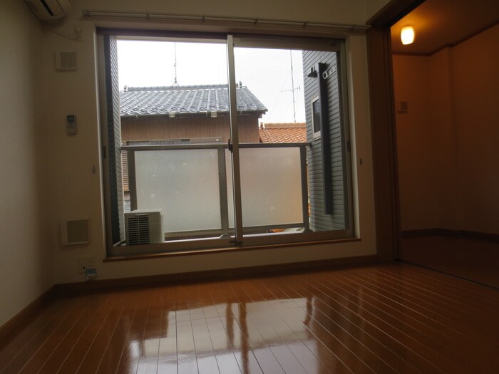 物件内観写真12　(居室)