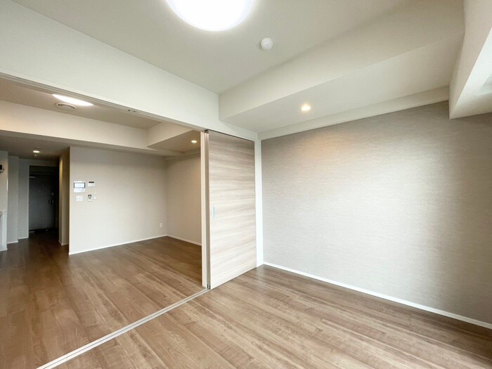 物件内観写真2　(居室)