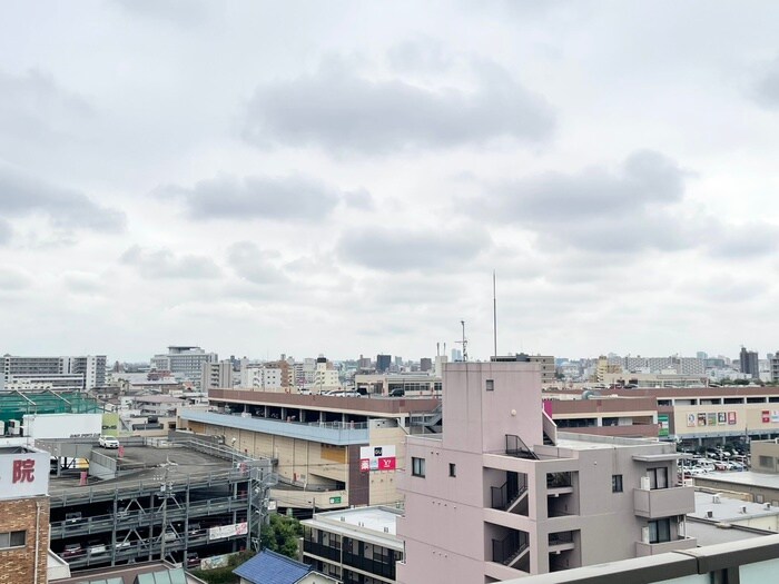 物件内観写真17　(室内からの展望)