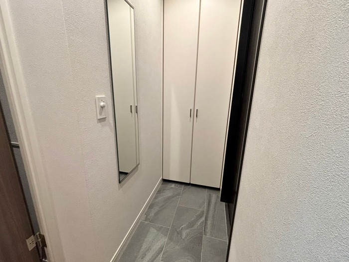 物件内観写真15　(玄関)