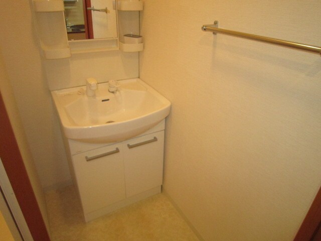 物件内観写真10　(洗面)