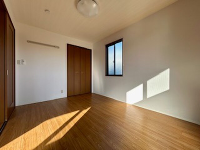 物件内観写真21　(居室)