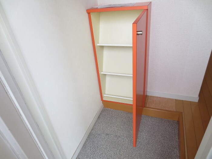 物件内観写真14　(靴箱)