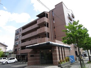 パストラーレ外観写真