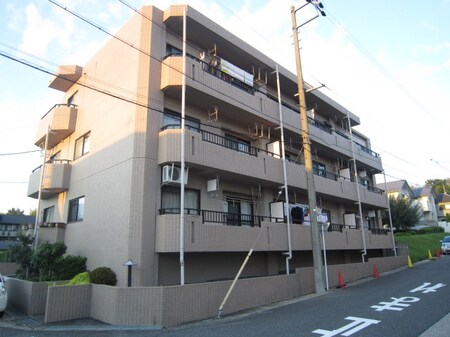 Ｗｉｎｇ９５外観写真