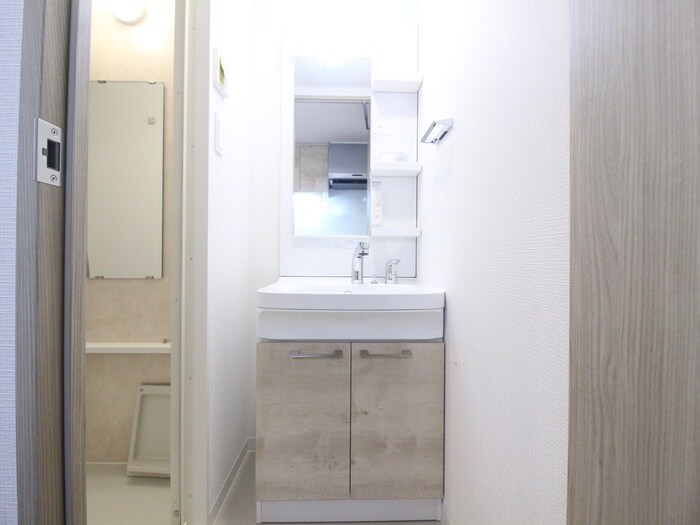 物件内観写真13　(洗面)