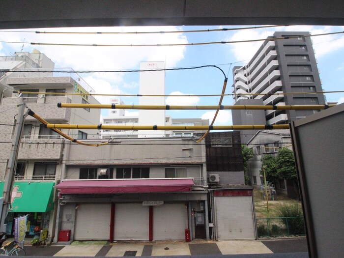 物件内観写真18　(室内からの展望)